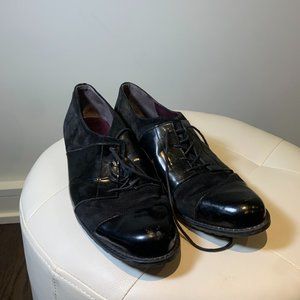 Stuart Weitzman Lace up Dress Shoes